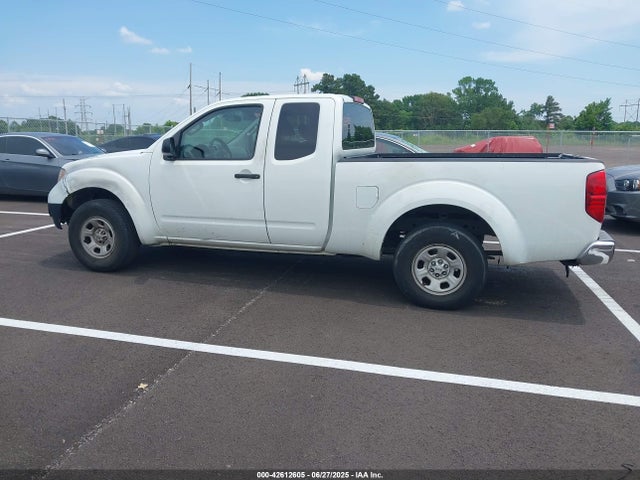 Nissan Frontier 2016 1N6BD0CT8GN724001 Image 14