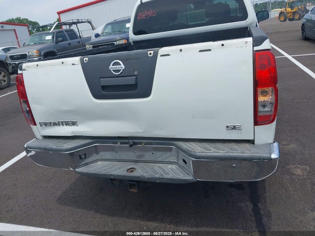 Nissan Frontier 2016 1N6BD0CT8GN724001 Image 16