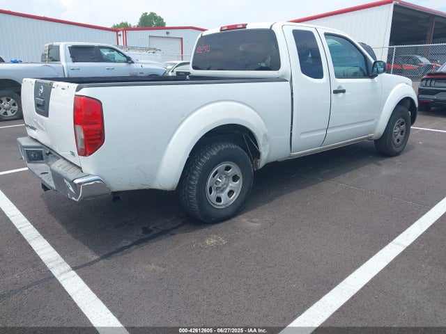 Nissan Frontier 2016 1N6BD0CT8GN724001 Image 4