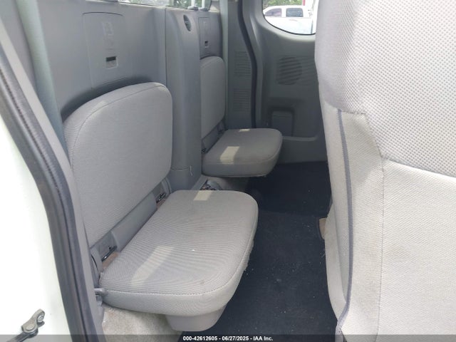 Nissan Frontier 2016 1N6BD0CT8GN724001 Image 8