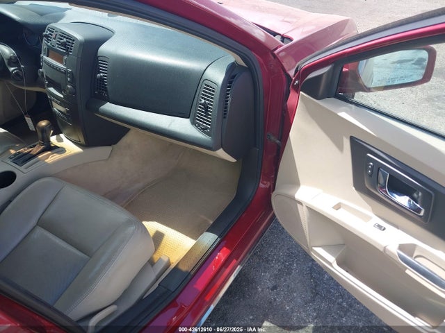 2005 CADILLAC CTS 1G6DP567X50213806 Photo 4