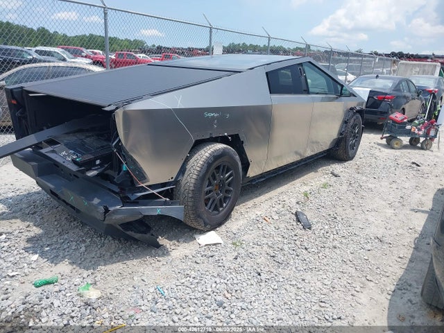 2024 TESLA CYBERTRUCK 7G2CEHED7RA041629 Photo 3