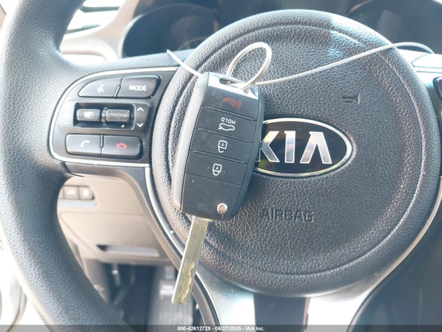 Продаж на аукціоні авто 2016 Kia Optima Lx, vin: 5XXGT4L37GG105985, номер лоту: 42612729