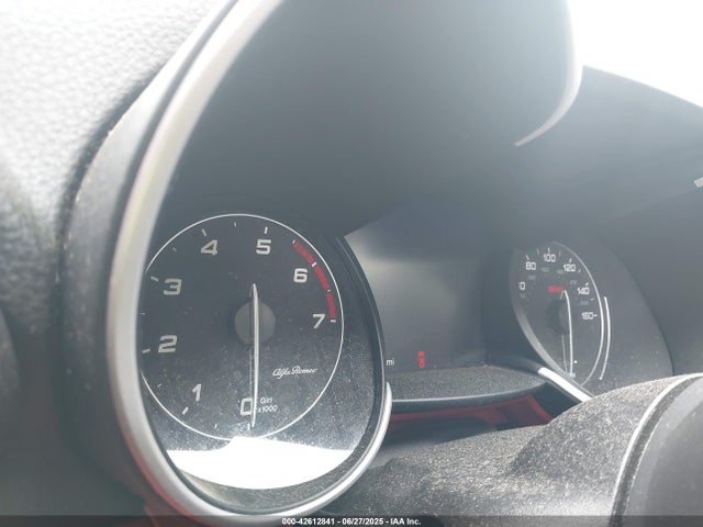 ZARFANAN1M7642888 Alfa Romeo giulia (952)