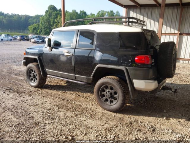 2007 TOYOTA FJ CRUISER JTEBU11F070007123 Photo 2