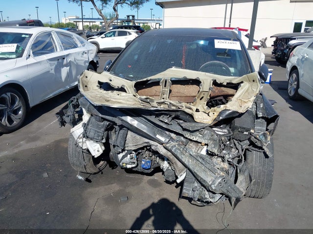 KIA dohc gdi nu 2015 KNAFZ4A80F5397178 Image 10
