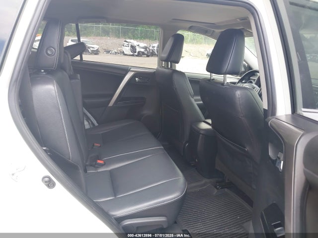 JTMDFREV9JJ257842 Toyota 2ar-fe