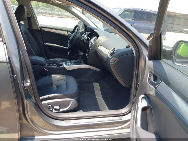 Aukcja sprzedaży 2016 Audi A4 2.0t Premium, vin: WAUBFAFL0GA008826, numer aukcji: 42613016