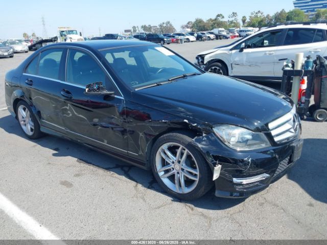 2013 MERCEDES-BENZ C 250 WDDGF4HB7DR255701
