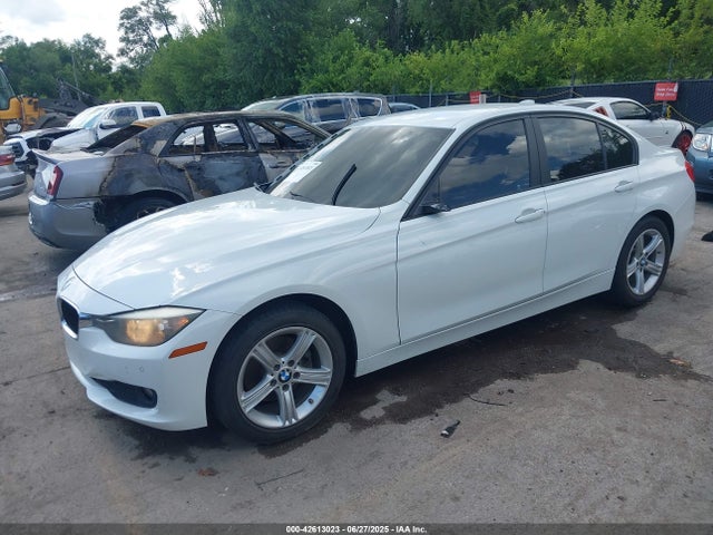 WBA3B1G5XFNT02306 BMW 320i