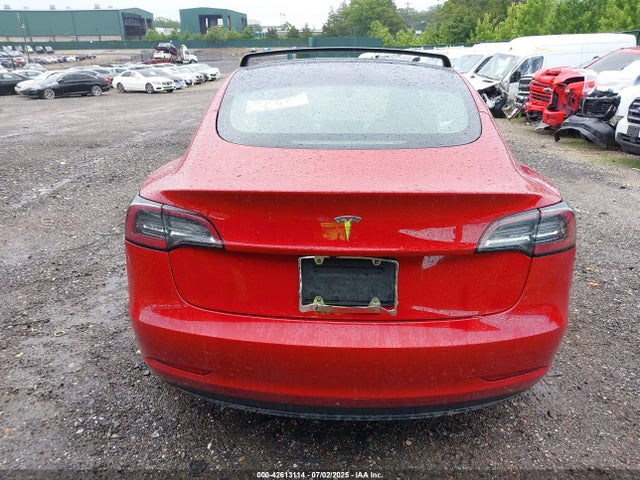 5YJ3E1EA0MF047512 Tesla MODEL 3