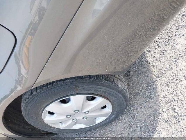 Aukcja sprzedaży 2002 Toyota Camry Le, vin: JTDBE32K320103653, numer aukcji: 42613155