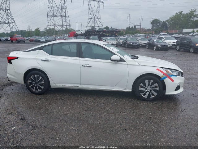 Nissan Altima 2.5 S 2019 1N4BL4BV6KC225465 Image 14