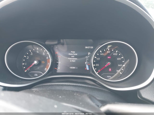3C4NJDCB3JT315337 Jeep Compass