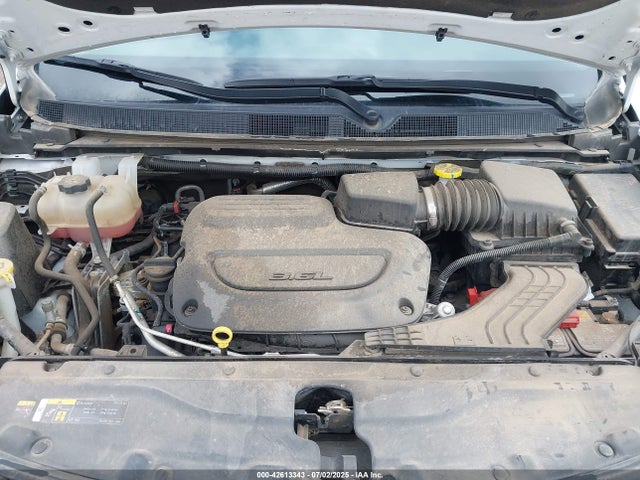 2023 CHRYSLER VOYAGER 2C4RC1CG3PR567798 Photo 9