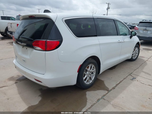 2023 CHRYSLER VOYAGER 2C4RC1CG3PR567798 Photo 3