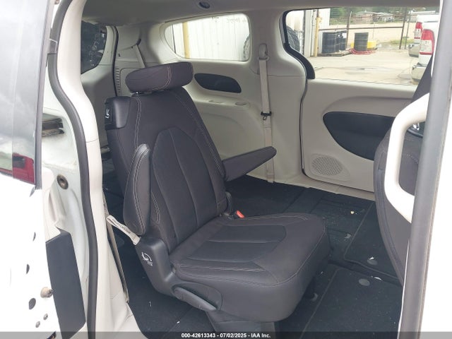 2023 CHRYSLER VOYAGER 2C4RC1CG3PR567798 Photo 7