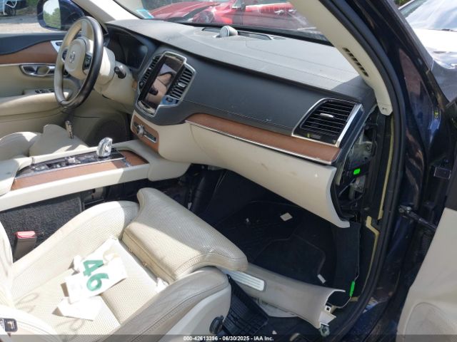 2017 VOLVO XC90 HYBRID YV4BC0PL2H1179841 Photo 4