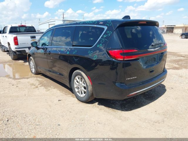2024 CHRYSLER PACIFICA 2C4RC1BG3RR182326 Photo 2