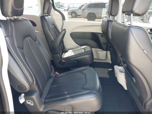 2024 CHRYSLER PACIFICA 2C4RC1BG3RR182326 Photo 7