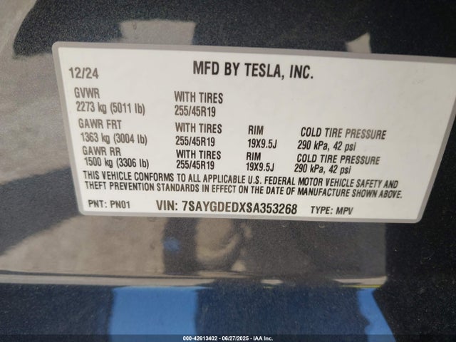 2025 TESLA MODEL Y 7SAYGDEDXSA353268 Photo 8