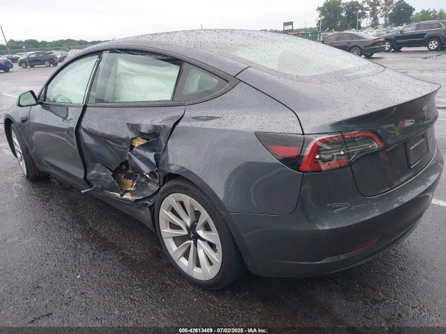 2023 TESLA MODEL 3 5YJ3E1EB7PF661261 Photo 2