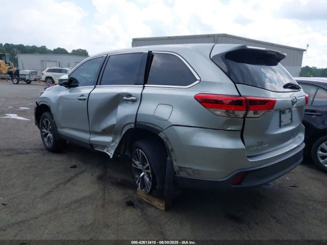 2019 TOYOTA HIGHLANDER 5TDZZRFH6KS367645 Photo 2