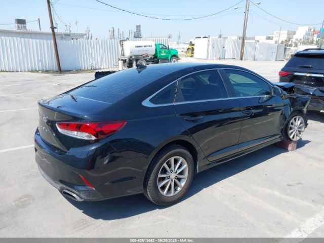 2019 HYUNDAI SONATA 5NPE24AF2KH758096 Photo 3