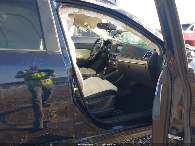 JM3KE2DY9G0708447 Mazda py
