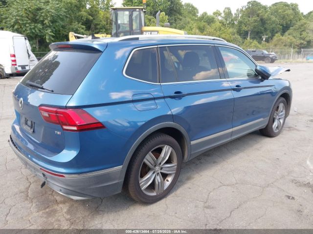 2018 VOLKSWAGEN TIGUAN 3VV5B7AX3JM034258 Photo 3