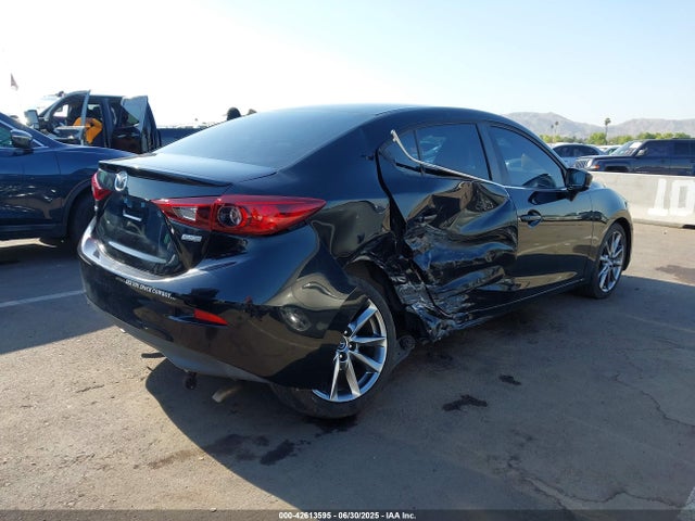 3MZBN1V35JM201505 Mazda py
