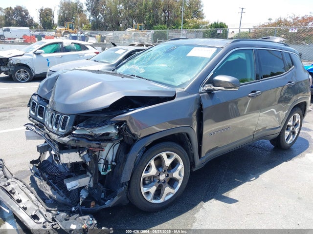 Jeep Compass 2019 3C4NJCCB2KT659897 Image 2