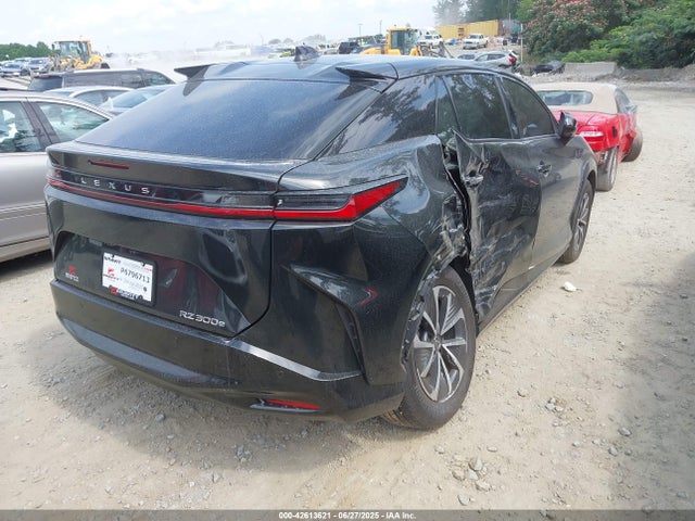 JTJABABB6RA002987 Lexus 1xm