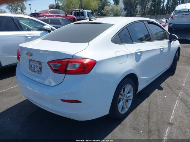 2019 CHEVROLET CRUZE 1G1BC5SMXK7145482 Photo 3