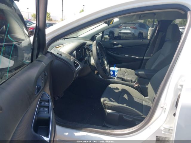 2019 CHEVROLET CRUZE 1G1BC5SMXK7145482 Photo 4