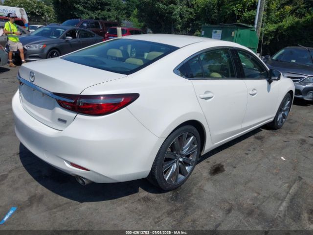 2018 MAZDA MAZDA6 JM1GL1VM0J1321250 Photo 3
