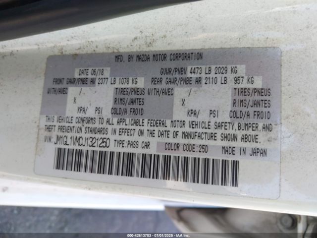 2018 MAZDA MAZDA6 JM1GL1VM0J1321250 Photo 8