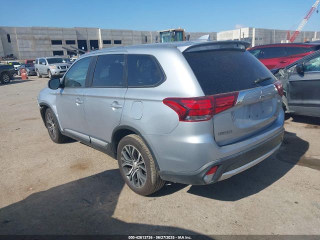 2017 MITSUBISHI OUTLANDER JA4AD3A3XHZ040090 Photo 2