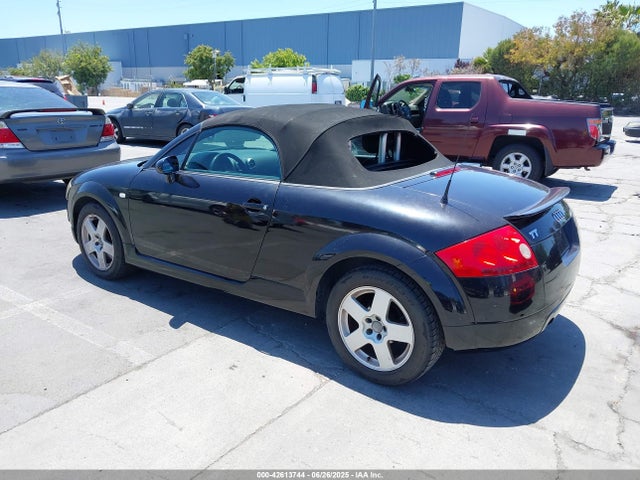 2002 AUDI TT TRUTX28N221007183 Photo 2