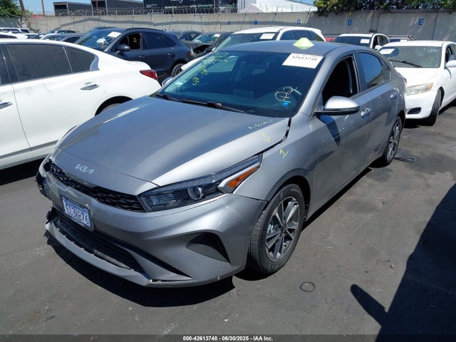 3KPF24AD6PE652300 KIA mpi nu