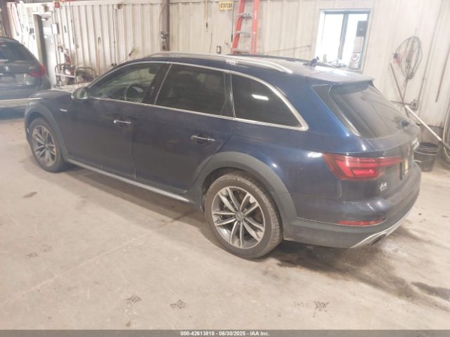2019 AUDI A4 ALLROAD WA17NAF42KA108997 Photo 2