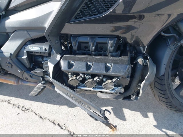 2021 HONDA GL1800 JH2SC7957MK301244 Photo 7