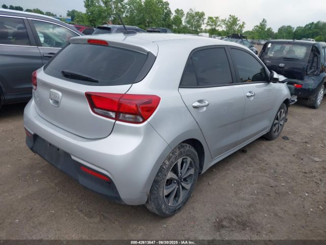 2023 KIA RIO 5-DOOR 3KPA25AD4PE511693 Photo 3