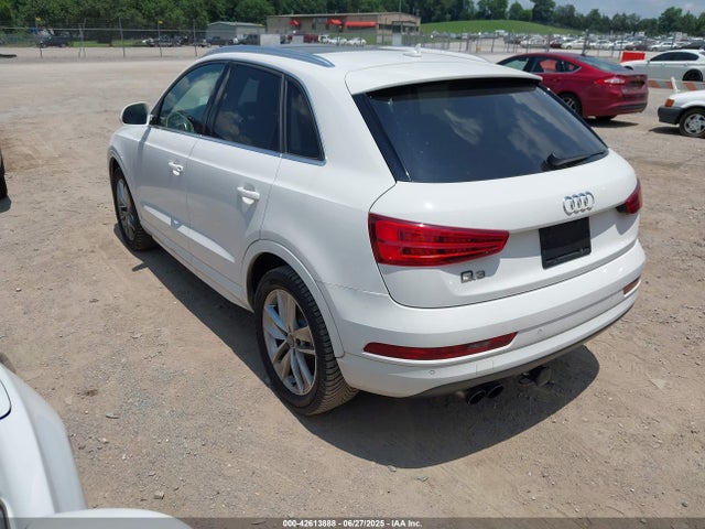 2016 AUDI Q3 WA1BFCFS3GR001399 Photo 2