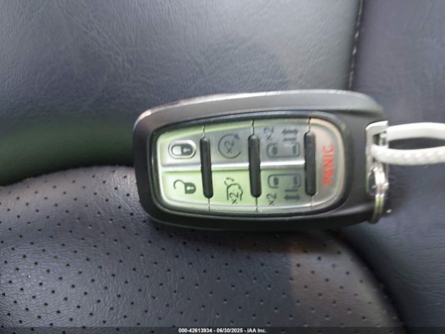 2023 CHRYSLER PACIFICA 2C4RC1BG2PR534194 Photo 10
