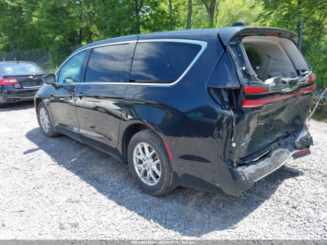 2023 CHRYSLER PACIFICA 2C4RC1BG2PR534194 Photo 2