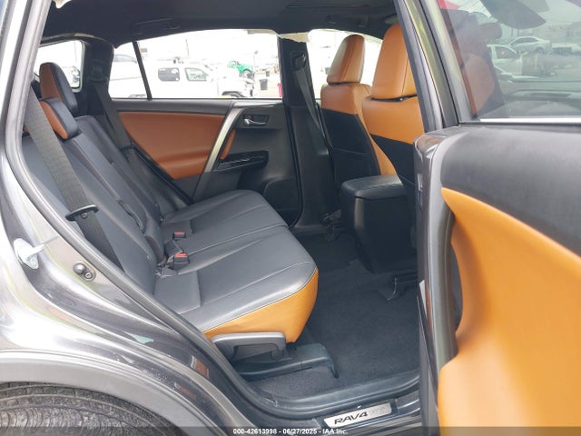 JTMJFREV5HJ155712 Toyota 2ar-fe
