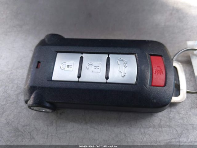 2018 MITSUBISHI OUTLANDER PHEV JA4J24A53JZ031721 Photo 10