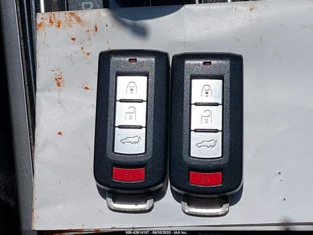 2017 MITSUBISHI OUTLANDER JA4JZ4AX7HZ003055 Photo 10