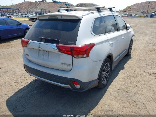2017 MITSUBISHI OUTLANDER JA4JZ4AX7HZ003055 Photo 3